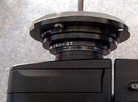 Bild: Anschluß an Kamera mit 4mm starker Plexiglasscheibe